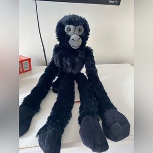 Set of 2 Zoo animal plushies